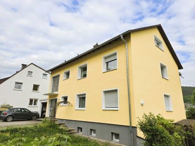 solides Mehrfamilienhaus mit stabilen Mieteinnahmen