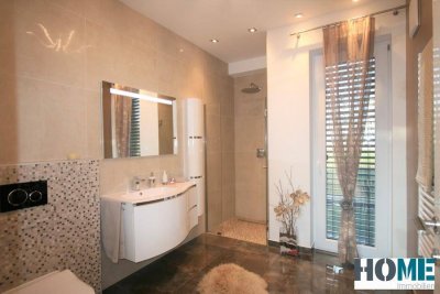 luxuriöses Traumhaus mit Pool in absoluter Ruhelage in Gänserndorf Süd