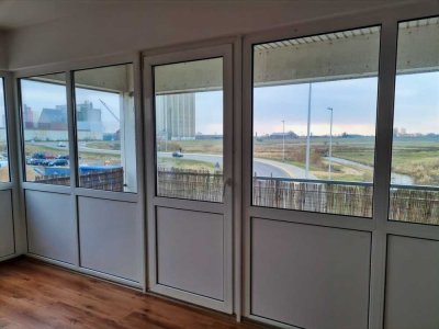 Lage!Lage!Lage! 3 Zimmer/Balkon/Blick auf den Dockkoog und Außenhafen