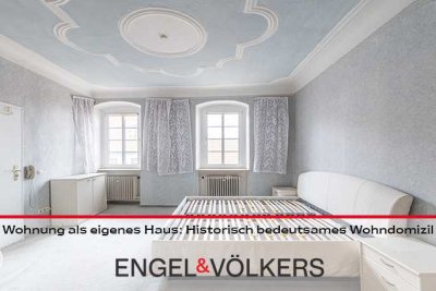 Wohnung als eigenes Haus: Historisch bedeutsames Wohndomizil!