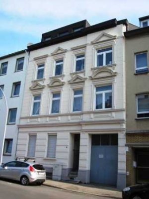 Mehrfamilienhaus mit Werkstatt in Haaren, Aachen