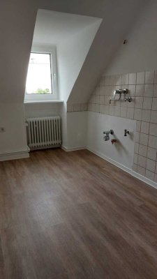 TOP 2,5R Wohnung, frisch renoviert und bezugsfertig in der Innenstadt Gladbeck