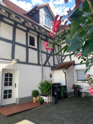 Geräumiges Einfamilienhaus mit Terrasse/Panoramablick und Hoffläche in Biedenkopf, Nähe Marktplatz