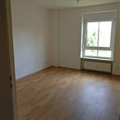 Schöne und vollständig renovierte 3-Raum-Wohnung in Tirschenreuth