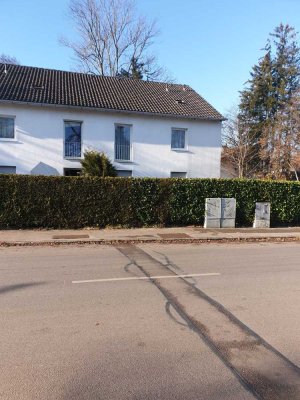 Sanierte 3-Zimmer-Wohnung in München Alt-Perlach am Hachinger Bach