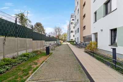 Moderne 2-Zimmer Wohnung mit Einbauküche und Loggia