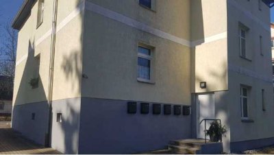 Schöne 2-Raum-Wohnung in Zwickau inkl. Küche und PKW-Stellplatz