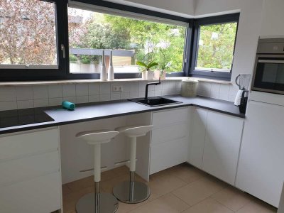 Stilvolle, vollständig renovierte 2-Zimmer-Maisonette-Wohnung in Erfurt