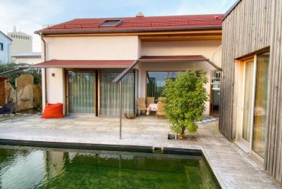Urlaub Zuhause! Neuw. exkl. EFH mit Naturpool, gr. DT und vielen Extras
