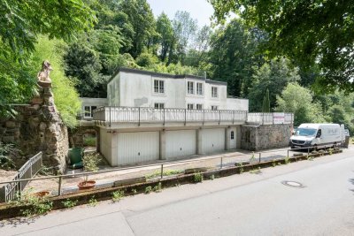 Mehrfamilienhaus mit großem Grundstück am Waldrand in Weinheim - Hohensachsen