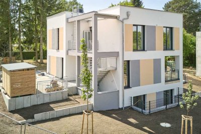 Exklusive 3-Zimmer-Erdgeschosswohnung mit geh. Innenausstattung mit Balkon und EBK in Birkenwerder