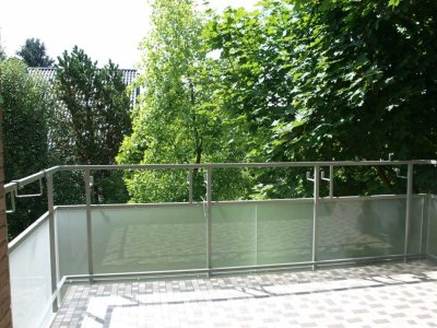 Großzügige Mietwohnung mit Balkon und Garage