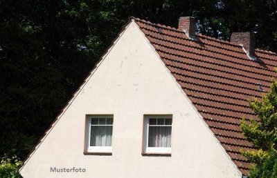 4-Zimmer-Wohnung mit Stellplatz