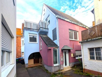 Haus im Hinterhof mit Potenzial und Flair in Amorbach