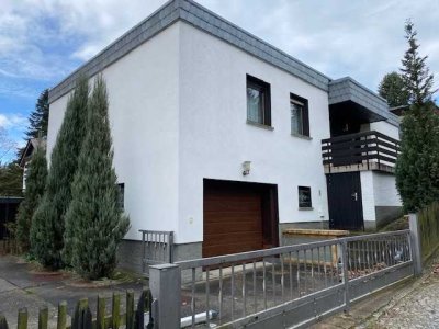 *Einfamilienhaus in Bungalowstil in Boxdorf*