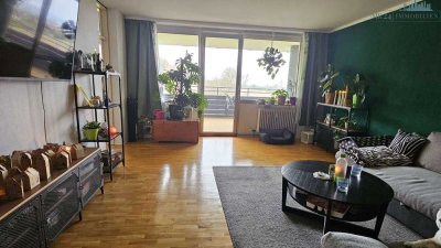 Charmante 2,5-Zimmer-Wohnung mit Sonnenbalkon und Feldrandblick