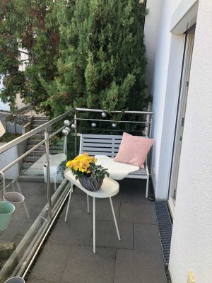 Schöne 3 1/2 Zimmer Wohnung mit Ausblick