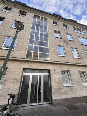 Beste Lage, 3,5-Zimmer Eigentums-Wohnung 
 in Düsseldorf