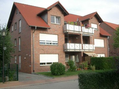 Schöne 3-Zimmer-Komfortwohnung mit Garten von Privat zu vermieten.