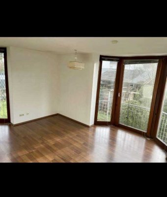 Gemütliche 1-Zimmer-Wohnung mit Einbauküche und Duplex-Stellplatz in Bingen-Büdesheim