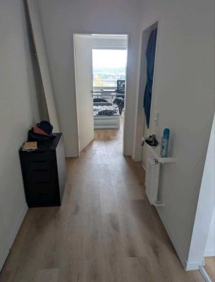 Helle 1-Zimmer-Wohnung mit Einbauküche und Balkon – Nachmieter gesucht