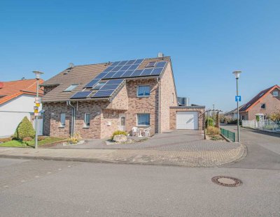 Alsdorf-Begau: Einfamilienhaus mit Garten und geräumiger Garage zu vermieten!