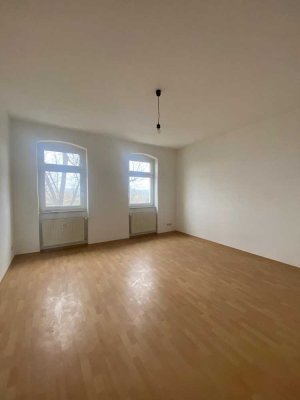 Schöne Single Wohnung zu vermieten / Zeitz