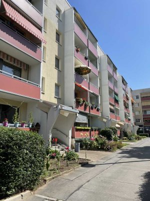 Ab sofort! 4-Zimmer-Wohnung sucht Familie