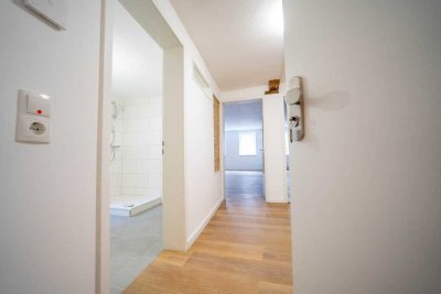 Erstbezug im sanierten Altbau – helle 2-Zimmer-Wohnung