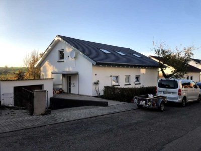 Helle 4-Zimmer Wohnung mit Balkon in Sinsheim-Hoffenheim