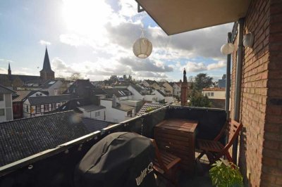 Wunderschöne 3-Zimmer-Wohnung mit Balkon in Brühler Bestlage