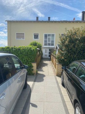 (Klein-)Karben: Gemütlich-kuscheliges SW-Einzimmerapartment