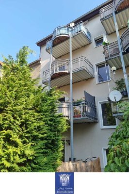 Perfekte Wohnung mit Wohlfühlcharakter, schönem Balkon und Tageslichtbad!