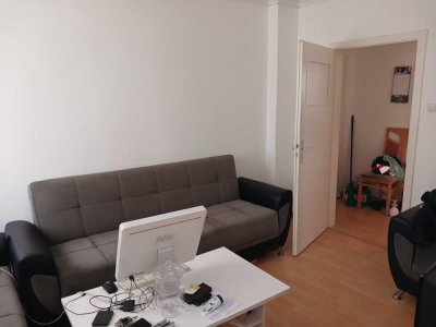 Schöne 2-Zimmer-Wohnung im 1.OG!