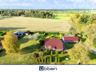 Gepflegtes Wohnhaus mit Praxis und Baugrundstück!