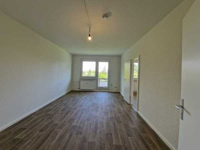 Ab 15.10.2025 ***2 Zimmer, ein Balkon und der Himmel ganz nah – zieh ein, bevor’s ein Anderer tut!