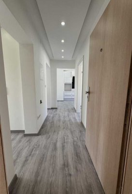 Erstbezug nach Sanierung: exklusive 3-Zimmer-Wohnung mit Einbauküche und Balkon in Ludwigshafen