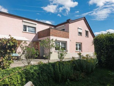 Wittenberg: Doppelhaushälfte mit 1.640 m² Traumgrundstück - Provisionsfrei!