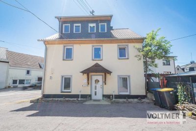 GARTENLIEBHABER GESUCHT -freistehendes Einfamilienhaus mit Ausbaupotential & Garagen in Merchweiler!