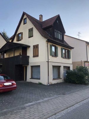 Handwerkerprojekt! EFH mit Laden, Garage, Werkstatt und großer Ausbaureserve in Weinort