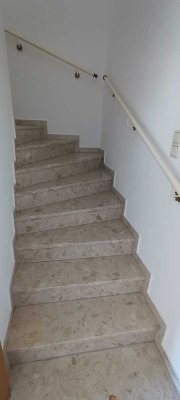 Ruhige, sonnige 3,5-Zimmer Dachgeschosswohnung mit Balkon in Iggensbach