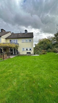 Familienfreundliches Reihenendhaus mit Garten!