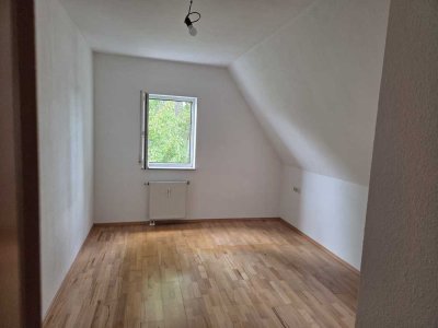 2 Zimmer Dachgeschoß, 57m², in Sindelfingen