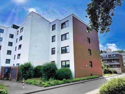 Renovierungsbedürftige 4-Zimmer-ETW mit Garage in Langenhagen