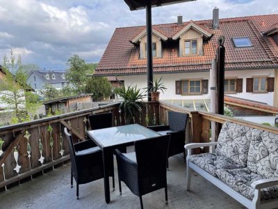 2-Zimmer-Dachgeschosswohnung mit Terrasse, voll möbliert und ausgestattet zu vermieten