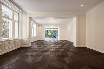 Herrschaftliches Wohnen am Schlosspark | Luxuriöses Altbaujuwel mit Gartenparadies | Privater Weinkeller
