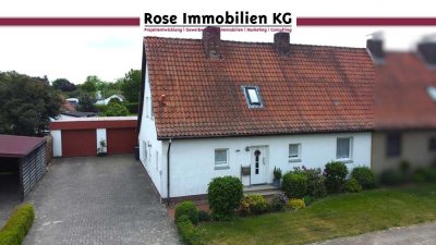 Attraktive Doppelhaushälfte mit großem Garten und viel Platz!