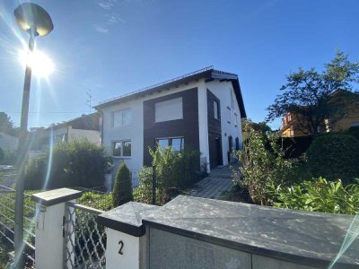 Viel Platz, viel Grün: Helle 4-Zimmer-Wohnung mit privatem Gartenanteil