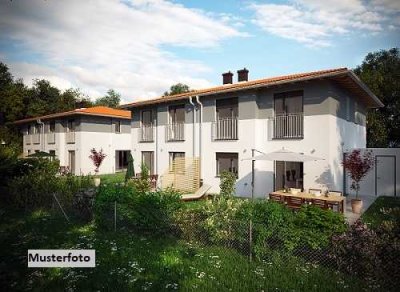 Einfamilienhaus mit Garage - provisionsfrei