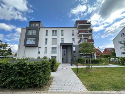 Ihr neues IMMOBILIEN QUARTIER: Neuwertige 4-Zimmer Wohnung im EG mit Terrasse